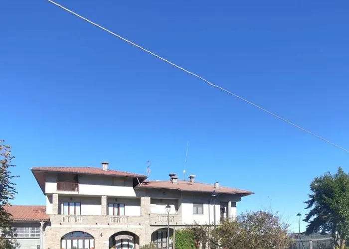 Az. Agr. Cascina Castellera Vakantieboerderij Serravalle delle Langhe